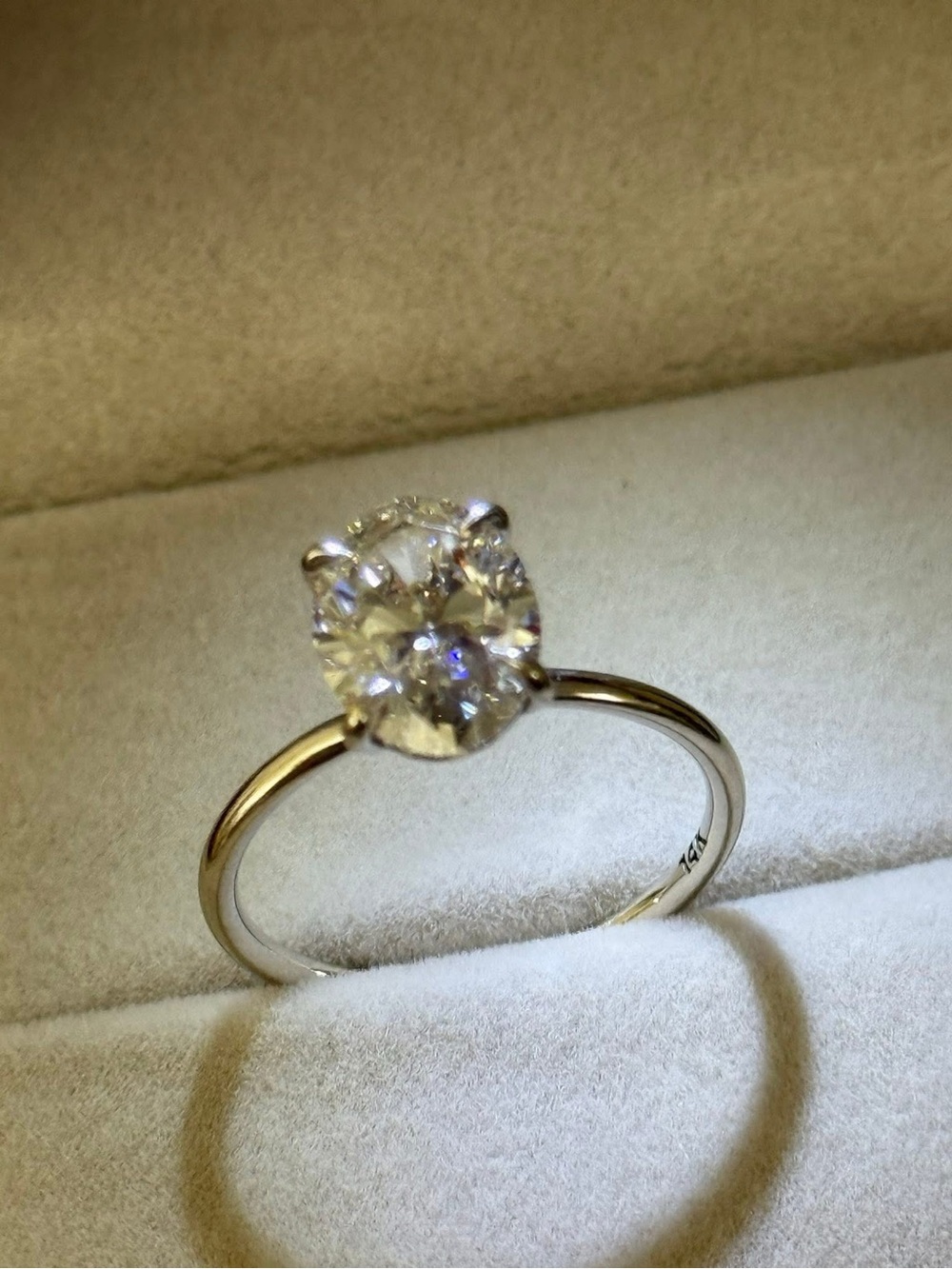 3.11 CT Oval Lab Grown Diamond Ring | IGI Certified F VS1 Excellent Cut